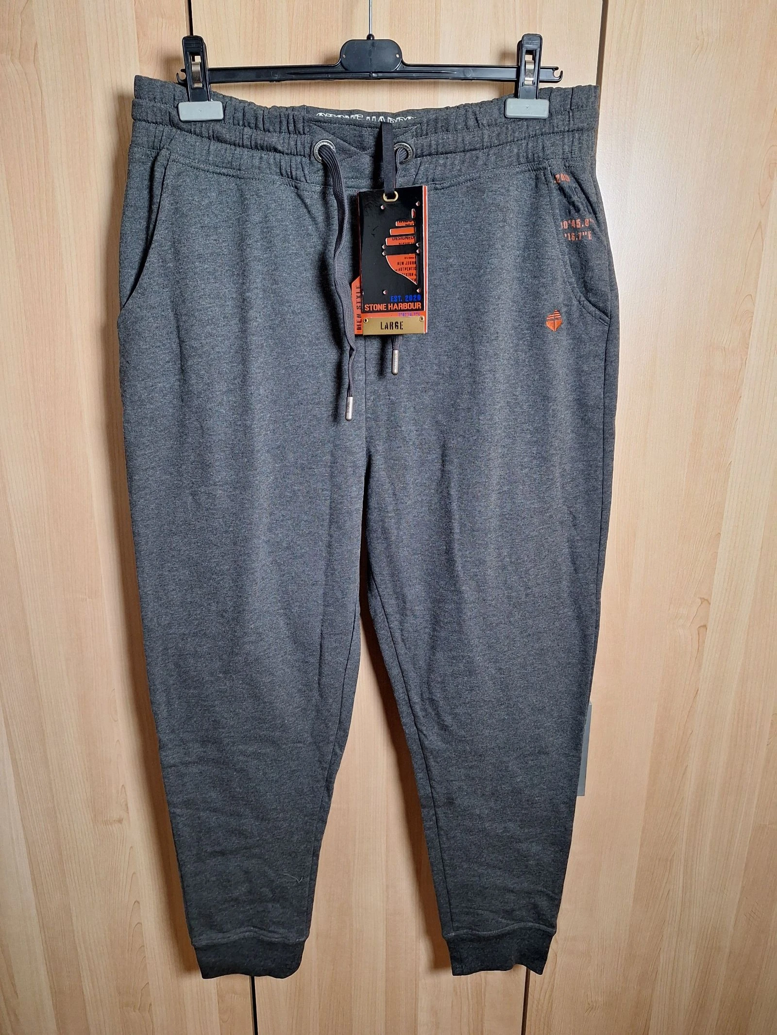pantalon jogging gris anthracite stone harbour homme taille l neuf